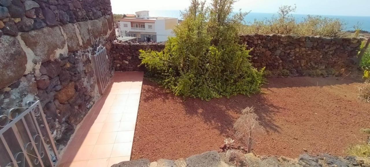 Casa Nela. Rural Y Acogedora En Las Puntas El Hierro Фронтера Екстер'єр фото